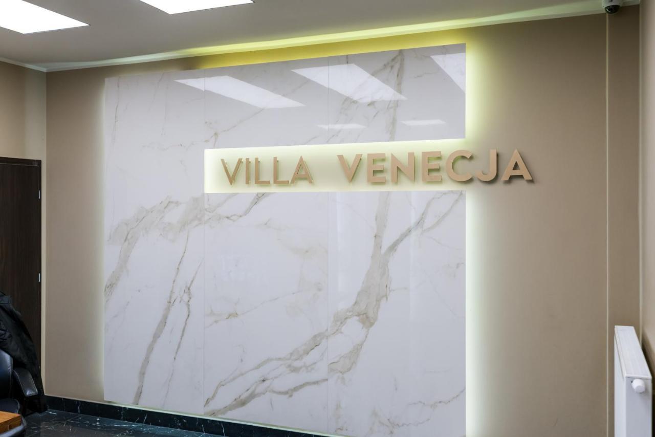 Villa Venecja Apartment Chwaliszewo With Free Garage City Center By Noclegi Renters Познань Экстерьер фото